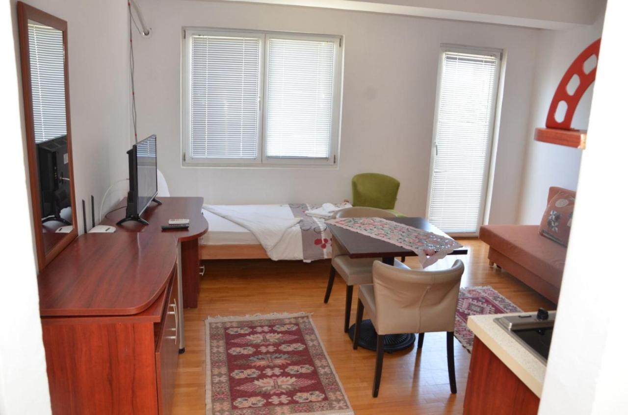 Vila Delfin Ohrid Buitenkant foto