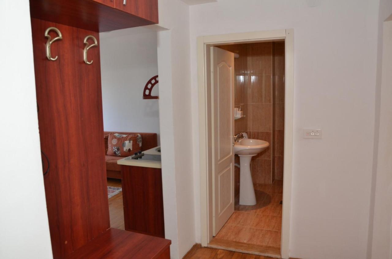 Vila Delfin Ohrid Buitenkant foto