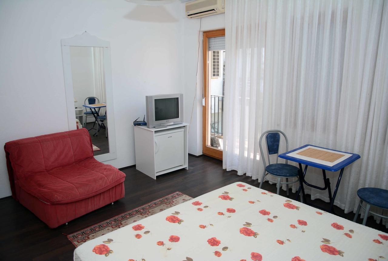 Vila Delfin Ohrid Buitenkant foto