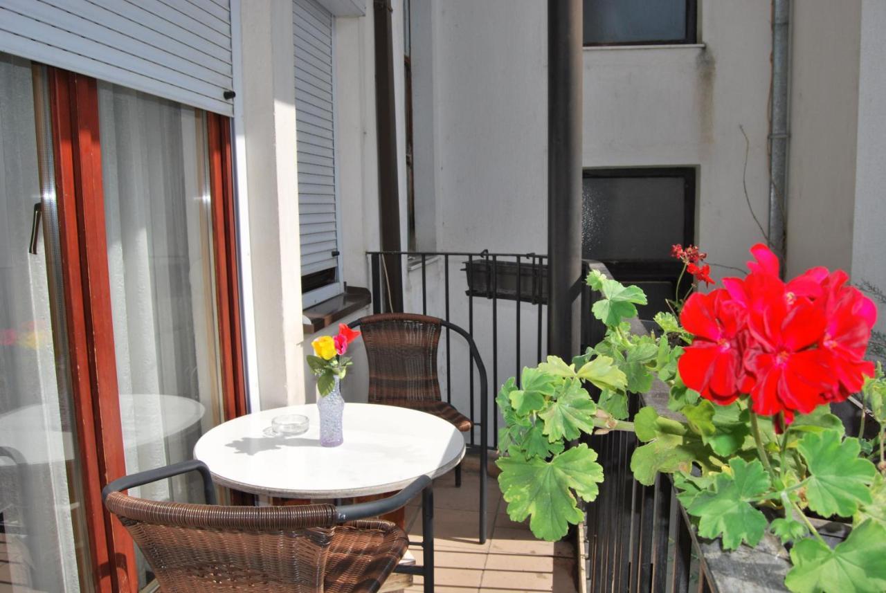 Vila Delfin Ohrid Buitenkant foto