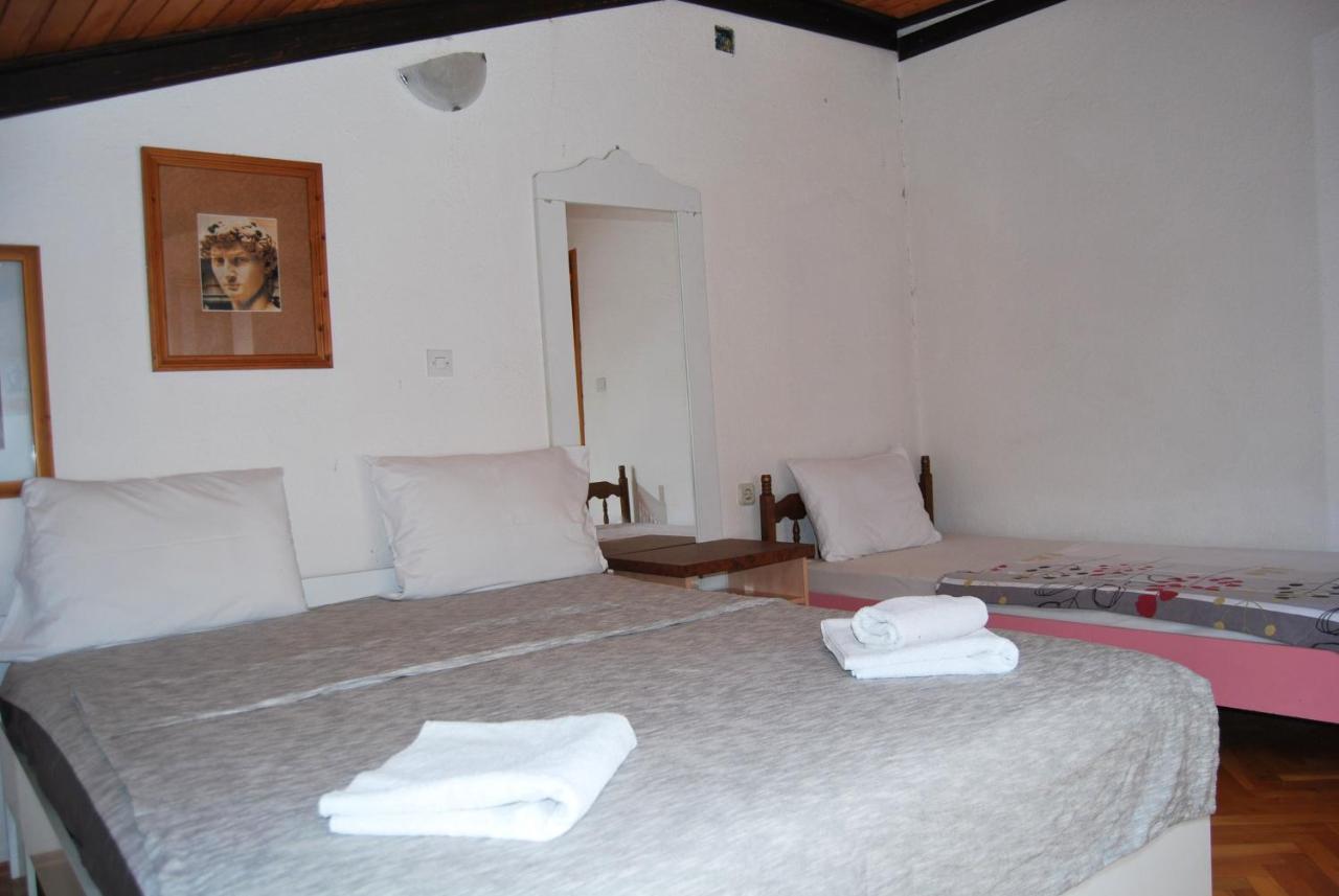 Vila Delfin Ohrid Buitenkant foto