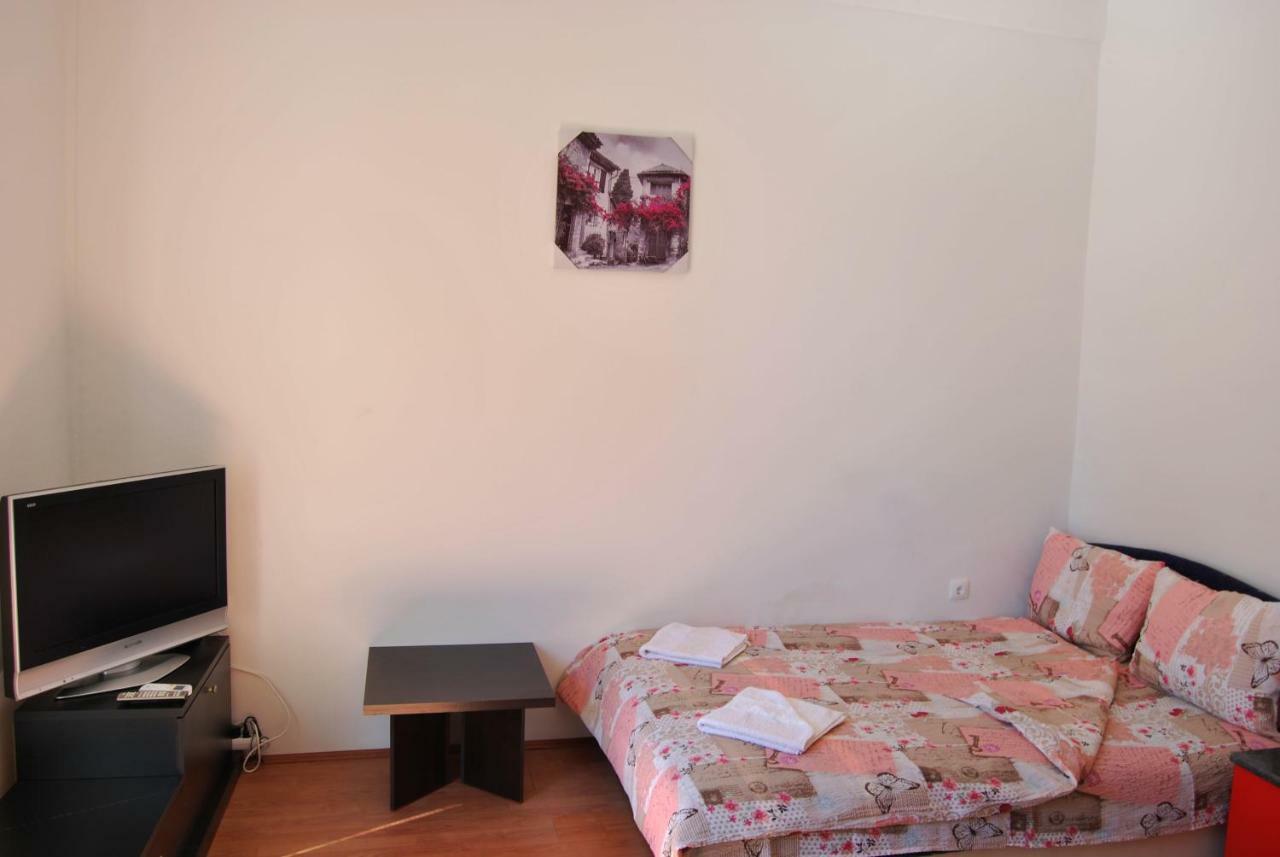 Vila Delfin Ohrid Buitenkant foto